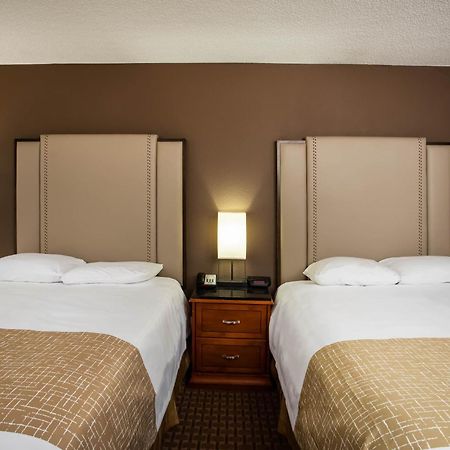 Travelodge By Wyndham Fort Wayne North Kültér fotó