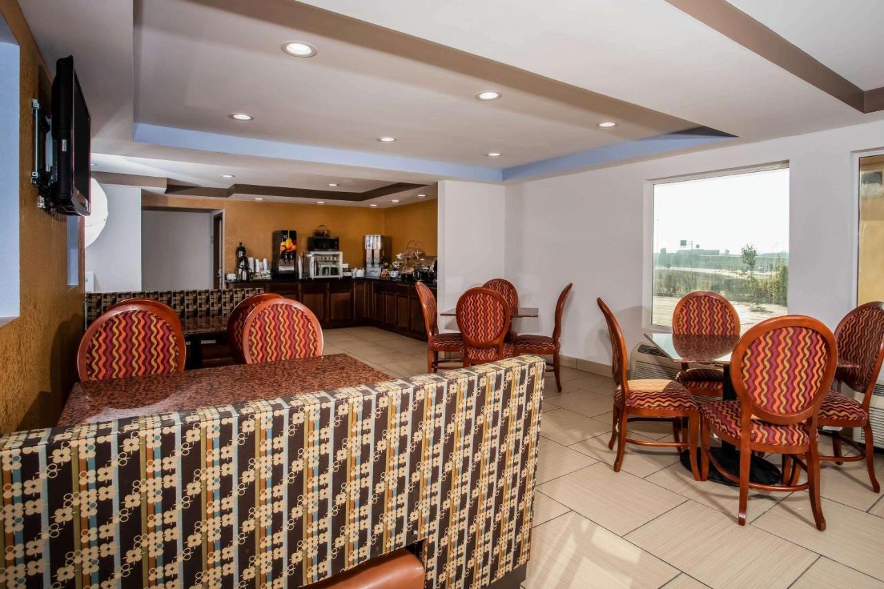 Travelodge By Wyndham Fort Wayne North Kültér fotó